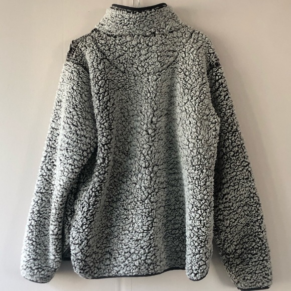 Half Zip Sherpa Sweater - Picture 3 of 3